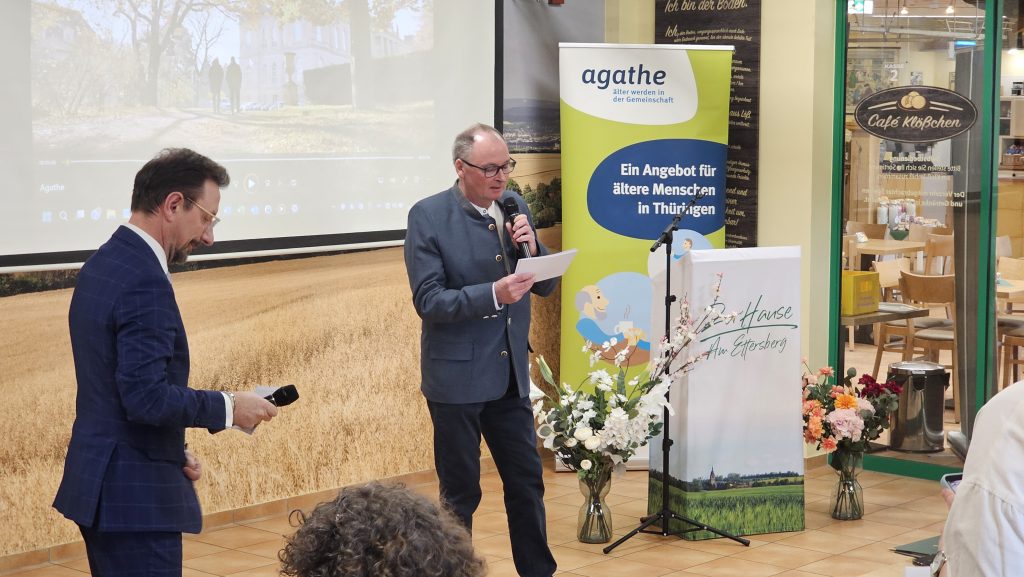 Herr Heß (Bürgermeister Am Ettersberg) und Herr Bodechtel (Bürgermeister Grammetal)